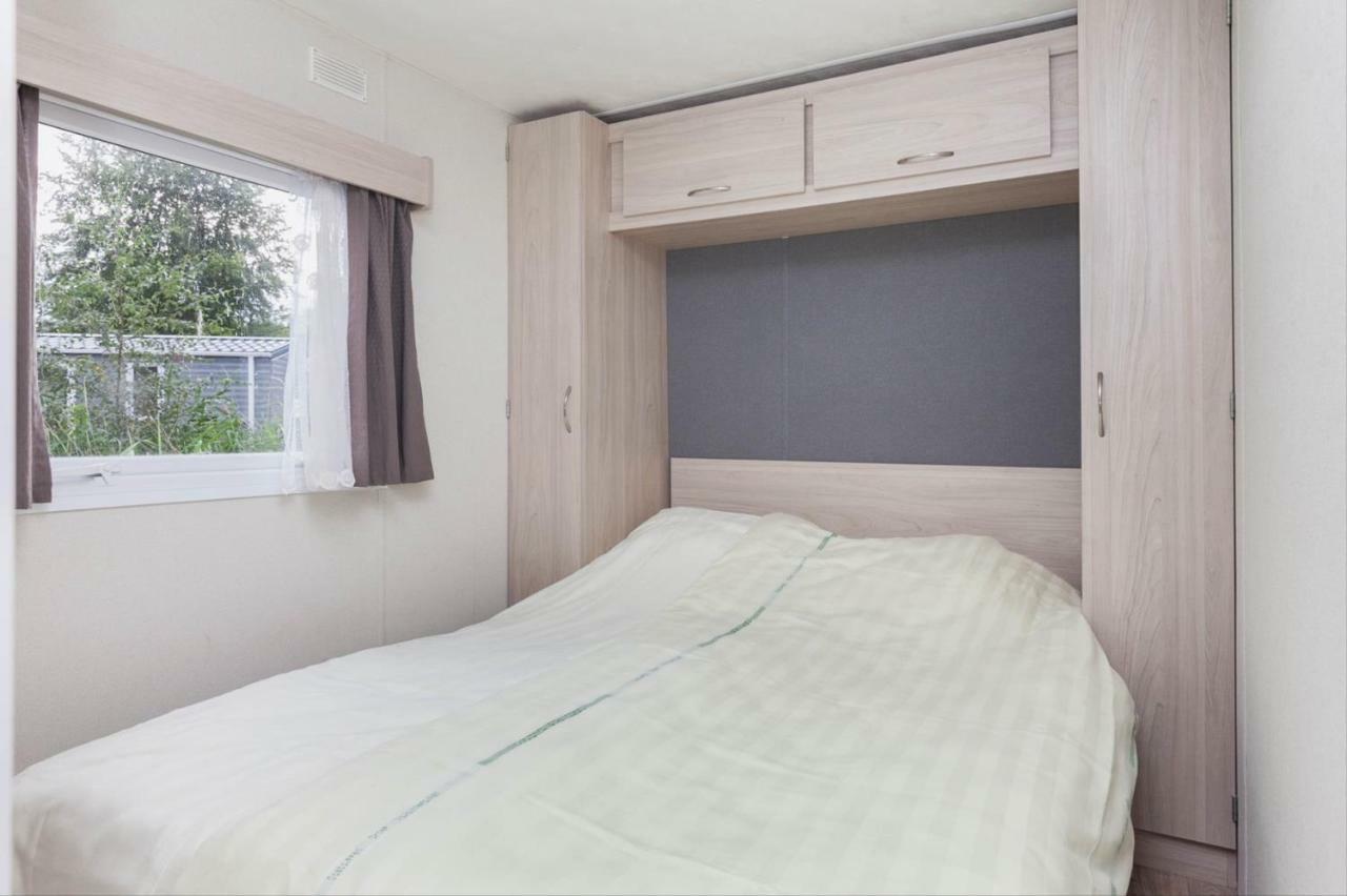Mb Zeeuwse Mobile Home Hoek Εξωτερικό φωτογραφία